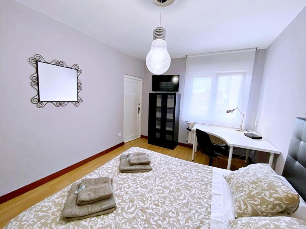 Apartamentos Milan 1 Wifi Y Parking Gratuito اوفيدو المظهر الخارجي الصورة